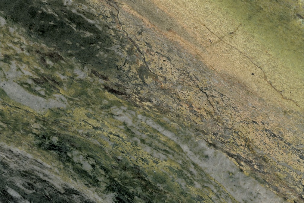 Irish Green marble for poolhouse